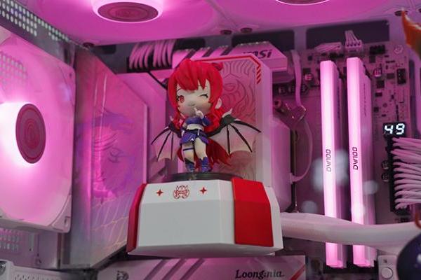 “魔龙姬”驾到！微星携魔龙姬定制主机、外设全家桶亮相BW2025