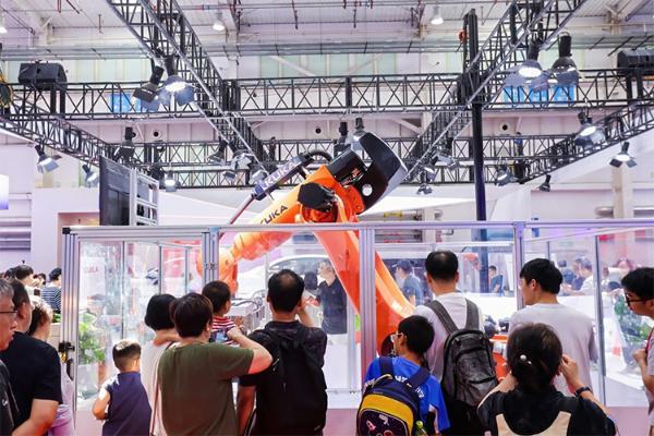 智造未来：北京2025世界机器人大会展现具身智能新时代