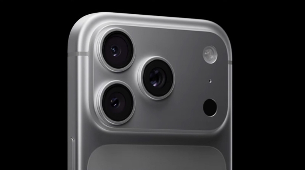 iPhone-17-Pro-Back.jpg