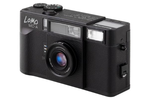 胶片党不用淘二手了，Lomography认真做了一台35毫米相机