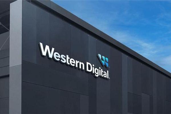 存储空间不足？别怕！让西部数据5款移动硬盘承包你的备份需求