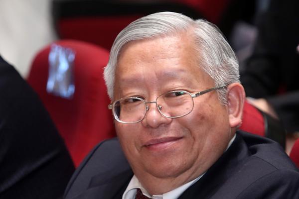 台积电高管退休后加入英特尔，被曝曾大量复印2nm制程机密资料