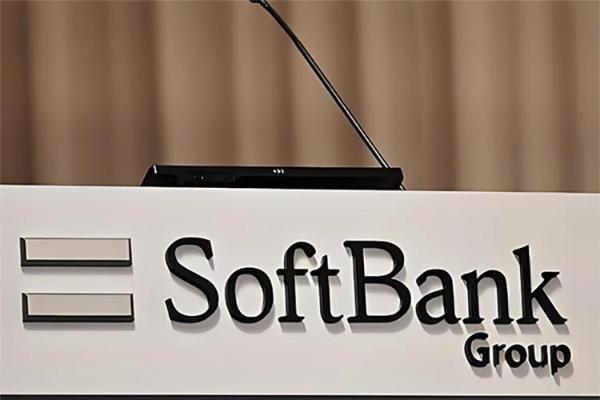 千亿市值一夜没了？英伟达暴跌背后，是软银减持还是华为替代压力