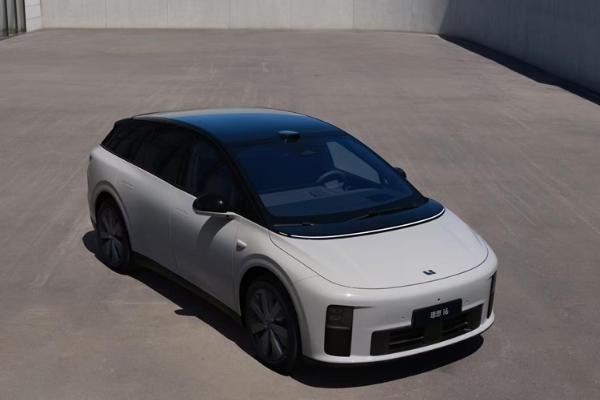 理想8.1.0辅助驾驶推送！修复多个Bug，体验更丝滑