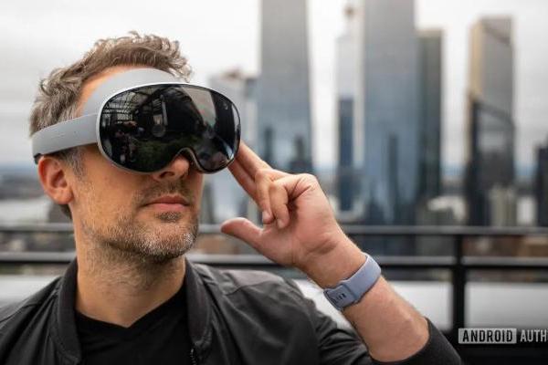 谷歌预告“Android XR”直播：12月8日揭晓眼镜与头显平台