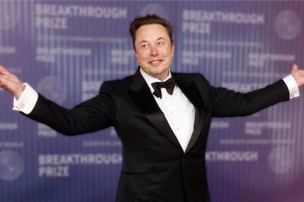 创造历史！马斯克个人资产超6000亿美元，因SpaceX估值大涨