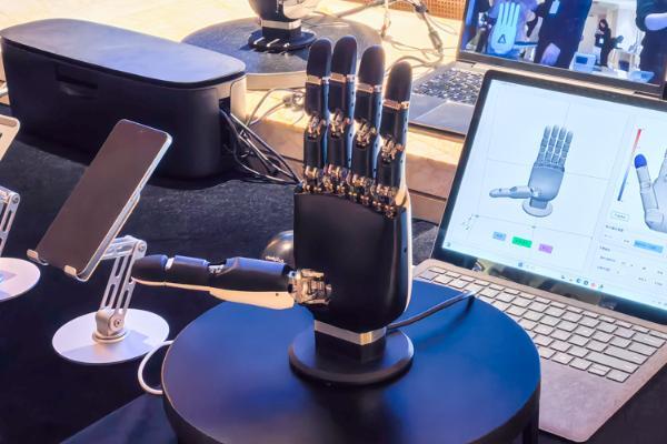 瑞声科技携全栈解决方案亮相CES 2026：为具身智能带来AI交互新范式