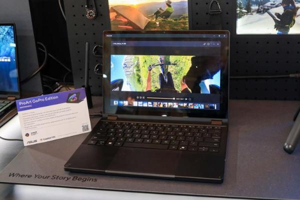 华硕CES展示多款全新锐龙本：AMD锐龙AI 400来了！