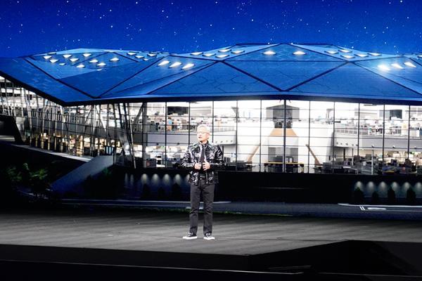 英伟达CEO黄仁勋称：开源模型将改变AI ，Deepseek-R1为行业典范