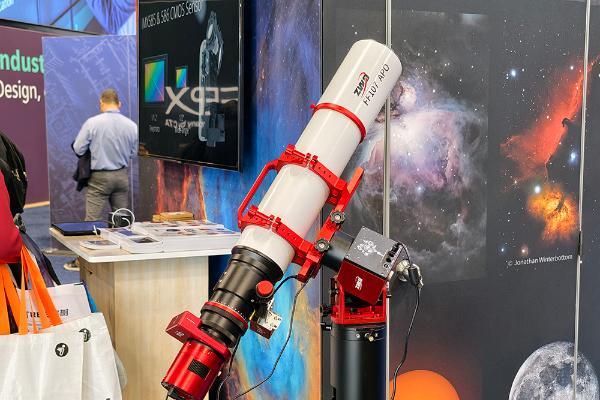 Seestar S30 Pro天文望远镜引爆CES2026，智能拍摄完成寻星、对焦！
