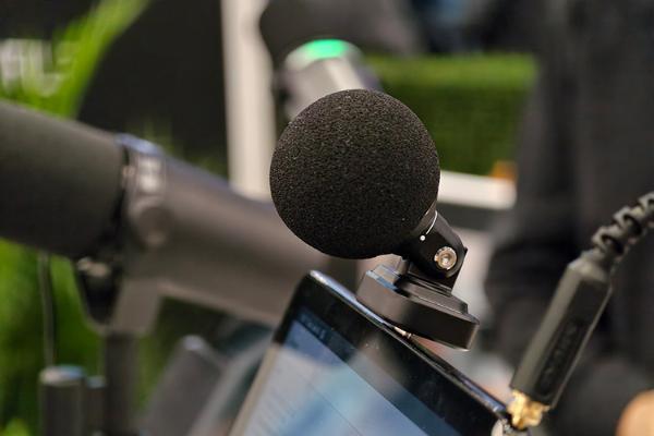 CES2026舒尔推出迷你轻便麦克风，以工作室级专业录音实力圈粉