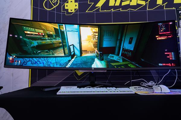 热点科技TechX体验日最吸睛！泰坦军团G49E9R2超大带鱼屏震撼全场