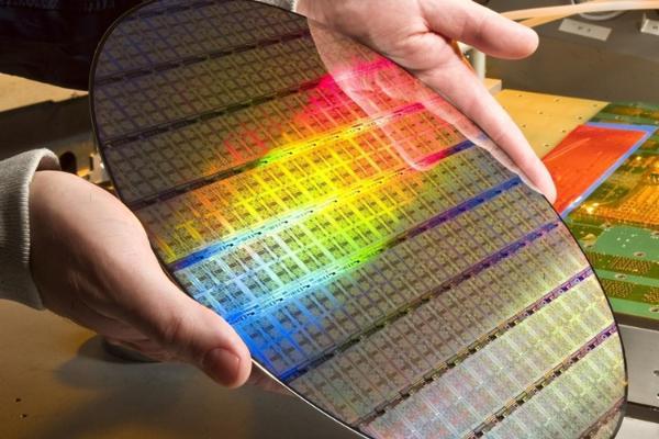 三星2nm良率被曝仅有55%：落后友商不少，达不到对外代工标准