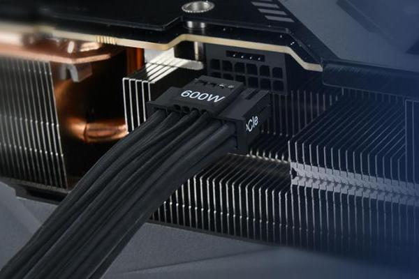 一年“烧”掉8.94亿美金！英伟达保修成本飙升近1000%，16pin是罪魁祸首？