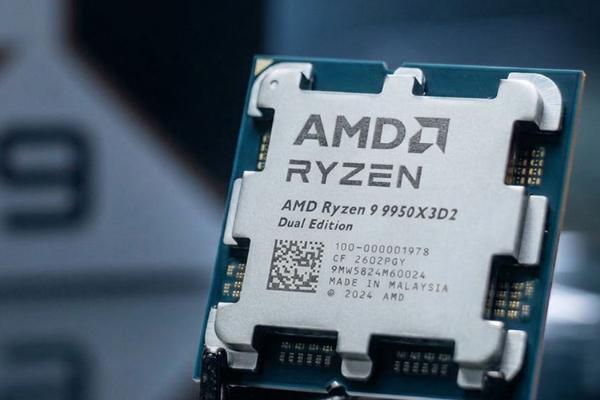 原装风冷也够用！9950X3D2实测跑分曝光，水冷性能还有更大提升空间