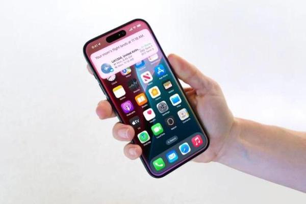 Siri成独立app了？iOS 27爆料消息不断