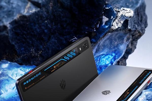 水冷设计瞩目：红魔游戏平板5 Pro外观公布