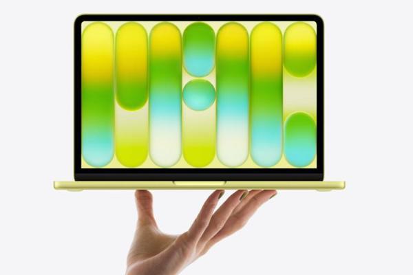 苹果库克：我们也不想涨价，Siri AI在中国还没获批