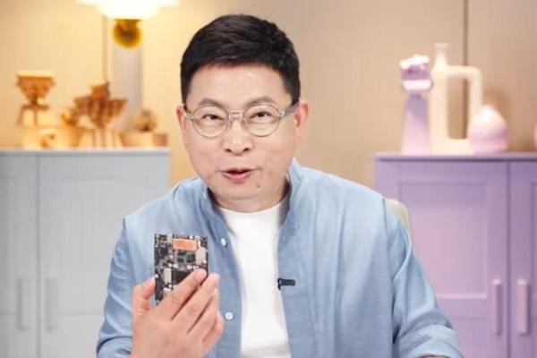 又被余承东抢饭碗了，官方拆解华为798g新笔记本MateBook Pro S