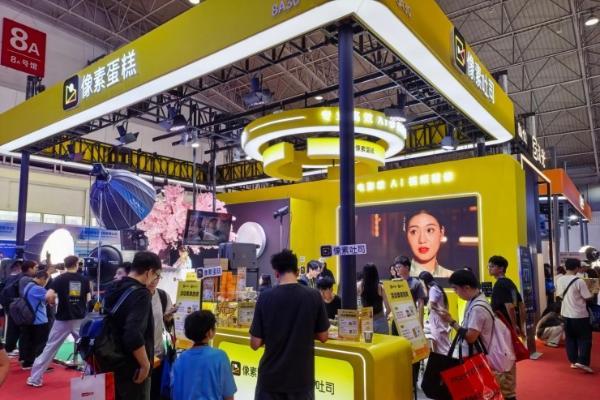 专访像素吐司刘航： 当AI开始精修“真实视频”，后期生产力正在被重新定义