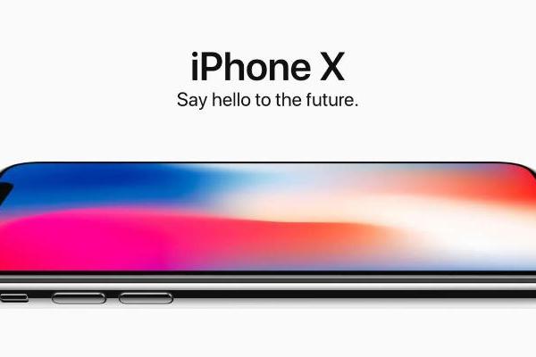 再见经典！iPhone X和旧款MacBook Pro告别舞台