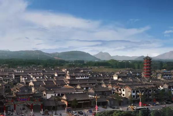 中国文旅20年20人 | 陆学伟：从“十年磨一剑”到“永续发展”的中国文旅小镇经营之道