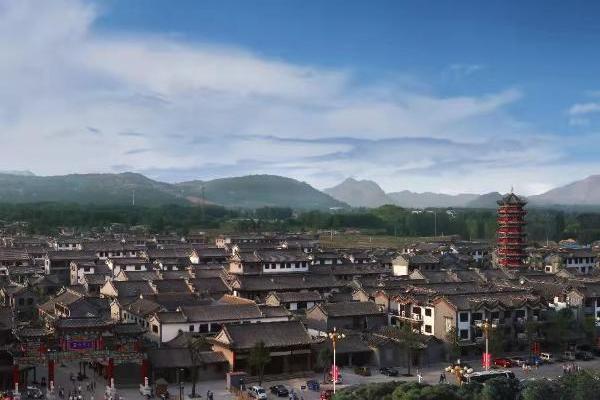 中国文旅20年20人 | 陆学伟：从“十年磨一剑”到“永续发展”的中国文旅小镇经营之道
