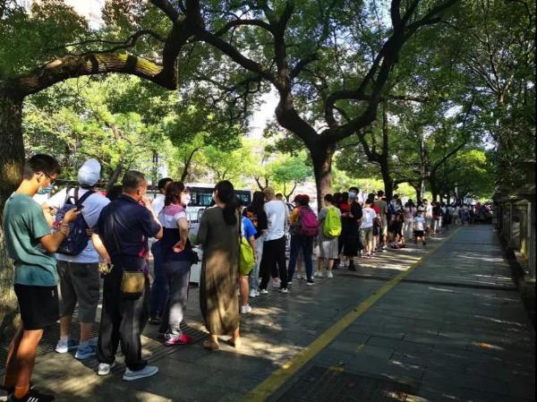 旅游 | 国庆首日湖南文旅市场回温 107家A级景区接待游客近百万人次