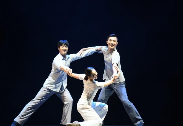 艺术 | 中南六省（区）近60名青年舞者齐聚羊城起舞竞芳华