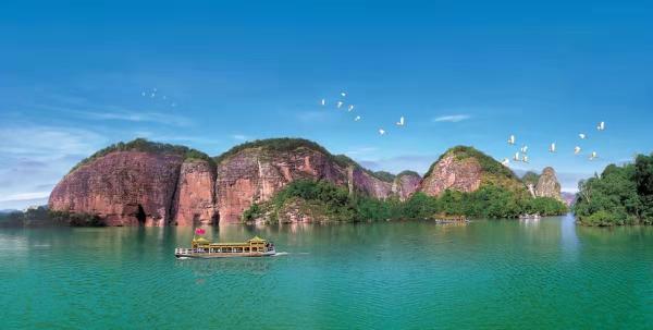 旅游 | “天下第一湖山”讲述水上丹霞故事