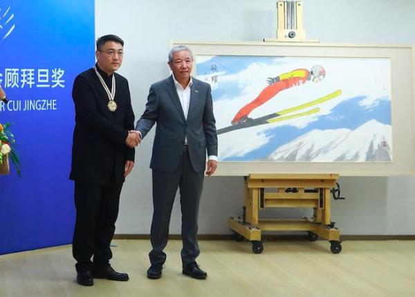 艺术 | 青年画家崔景哲荣获“顾拜旦奖章”2022冬奥会绚烂中国红