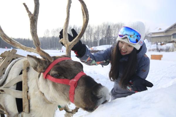 首批国家级滑雪旅游度假地 | 长白山国际度假区：建造在黄金粉雪带上的“港湾滑雪”天堂