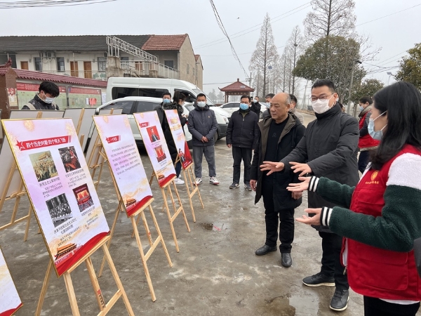 公共 | 武汉市文化和旅游局“新春走基层”“文化下乡”为百姓送温暖