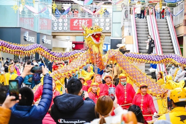 公共 | 非遗体验、传统年俗、海派时尚 上海苏州河长宁段美景如画年味浓