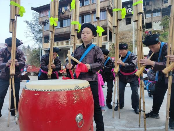 非遗 | 广西：尧告“能人”展风采，苗族拉鼓出大山