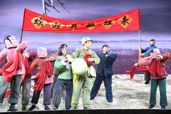 艺术｜豫剧《大河安澜》首演，呈现代代奉献的平民英雄史诗