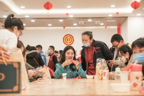 南方观察｜广州南沙区总工会举办元宵节游园会