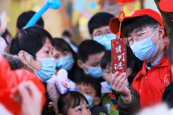 公共｜武汉文旅志愿守护小家团圆 元宵节致敬城市建设者