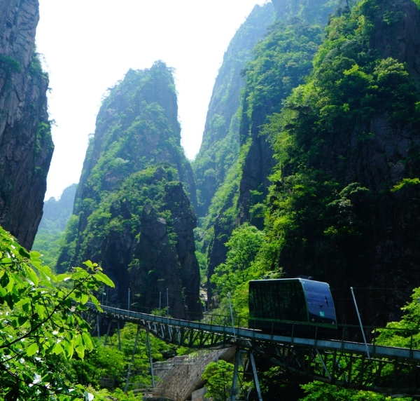 旅游 | 黄山最高峰莲花峰和西海大峡谷部分区域开放