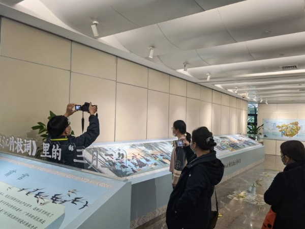公共｜广西图书馆八桂讲坛搭建云上歌圩，展现本土山歌魅力