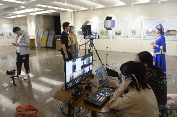 公共｜广西图书馆八桂讲坛搭建云上歌圩，展现本土山歌魅力
