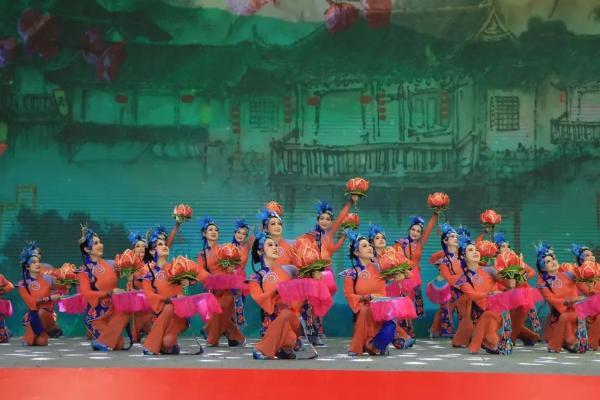 公共 | 舞动基层 四川群众广场舞舞出幸福新生活