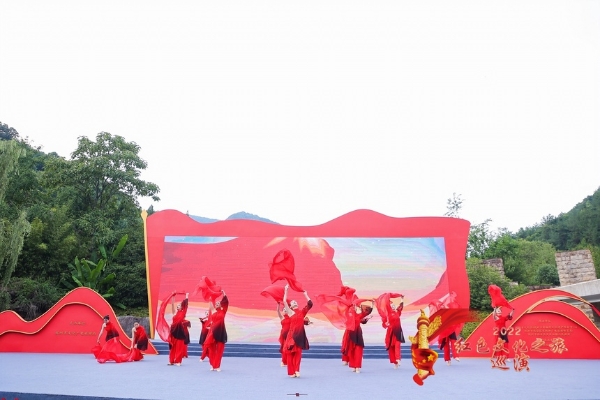 艺术 | 杭州市红色文化之旅巡演踏歌而来