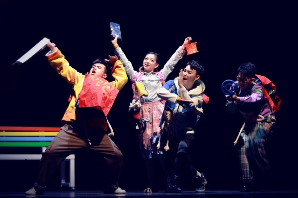 戏剧中国 | 儿童剧《米小圈之未来的我》