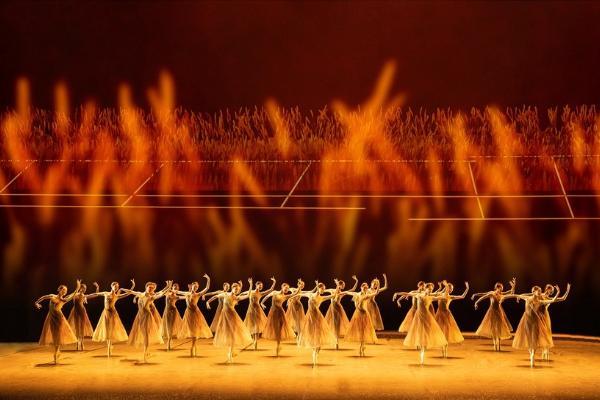 十三艺节 | 芭蕾舞剧《铁人》：用芭蕾语言讲述“铁人”的故事