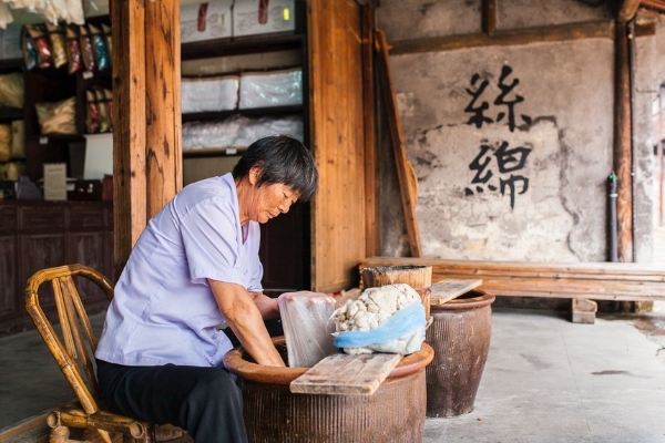 旅游 | 乌镇景区入选全国非遗与旅游融合发展优选项目名录