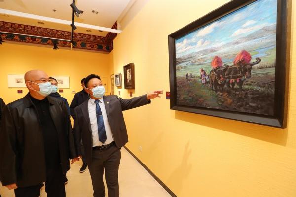公共 | “幸福西藏——崔晓晓绘画作品展”在西藏文化博物馆开幕