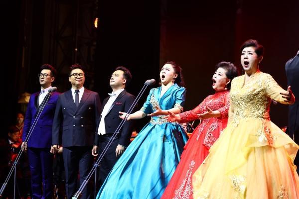 公共 | 杭州有一个延续35年的“草根舞台”