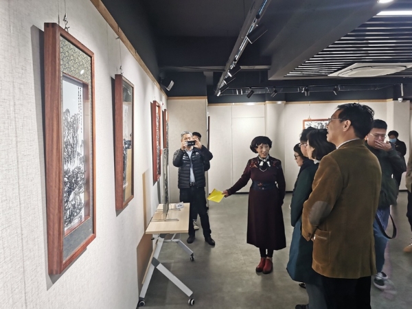 艺术 | 芜湖铁画大师艺术作品巡展合肥开幕