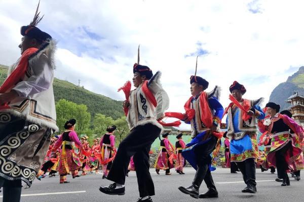 旅游 | 四川松潘：文旅融合大提速，美丽村寨焕新颜